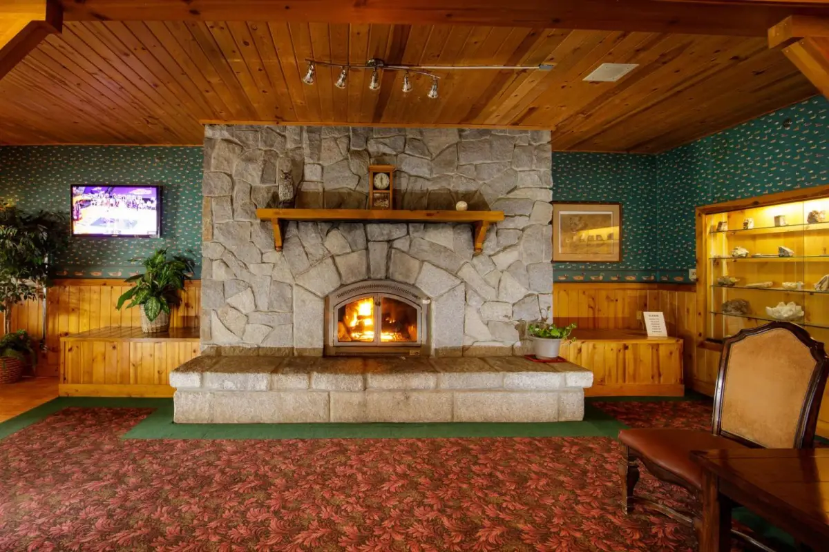 The Summit Inn Main image